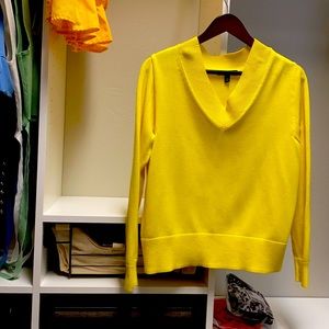 Brand new Banana Republic sweater